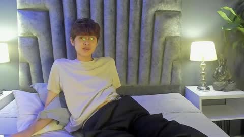 Boleyn online show from March 2025 01:18:01 PM