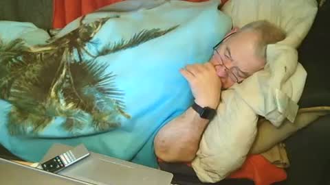 Bomber59potsdam online show from December 2024 08:44:02 PM