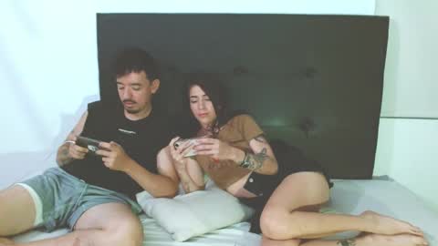 Snapshot of bomblovers55 chatting on November 2025 12:21:02 AM bomblovers55 online show from November 2025 12:21:02 AM