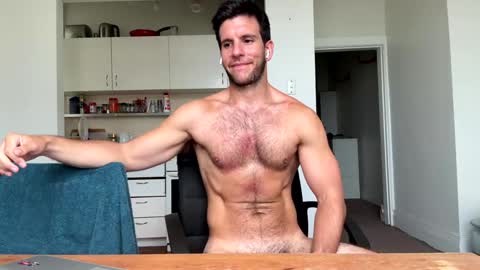 Snapshot of bondi333 chatting on February 2025 12:43:02 AM Bondi online show from February 2025 12:43:02 AM