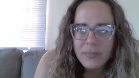 Snapshot of bongmamabear chatting on July 2026 04:09:01 PM bongmamabear online show from July 2026 04:09:01 PM