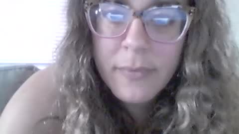Snapshot of bongmamabear chatting on July 2026 04:42:02 PM bongmamabear online show from July 2026 04:42:02 PM