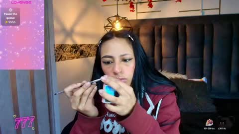 BONIE WILLS online show from April 2026 12:06:02 PM