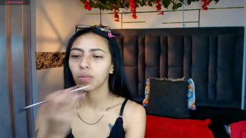 BONIE WILLS online show from April 2026 12:31:01 PM