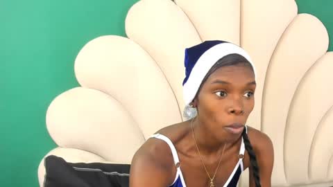 bonieklent online show from December 2024 03:45:01 AM