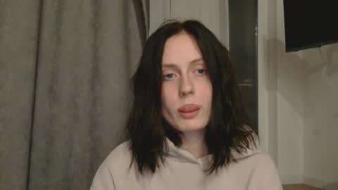 bonne_chance online show from September 2025 10:22:02 PM