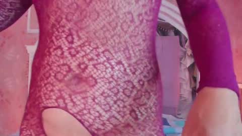 bonnie online show from October 2025 12:06:01 PM