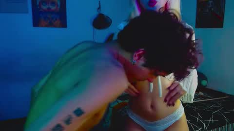 Snapshot of bonnie_y_ash chatting on October 2025 04:37:02 AM Bonnie Y Ash online show from October 2025 04:37:02 AM