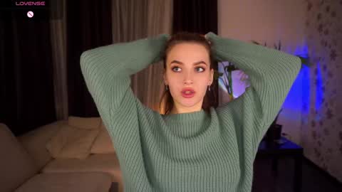 Snapshot of bonniecannon chatting on December 2024 04:53:02 AM Grace online show from December 2024 04:53:02 AM