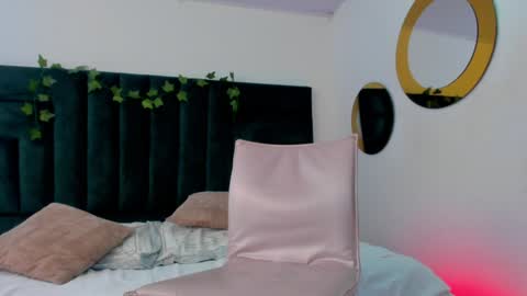   online show from December 2024 02:50:01 PM
