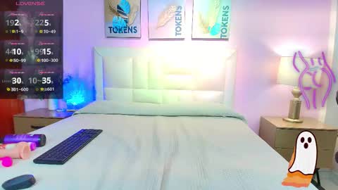 Bon Bon  online show from October 2025 09:41:01 PM