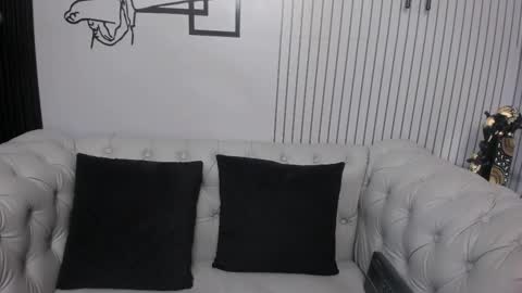 Vicky online show from February 2026 11:18:01 AM