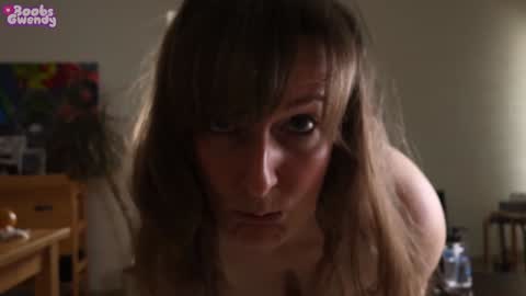 Snapshot of boobsgwendy chatting on December 2024 01:24:02 PM Gwendydy online show from December 2024 01:24:02 PM