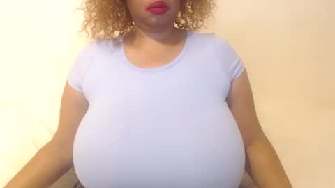 boobyqueen online show from December 2025 04:29:02 AM