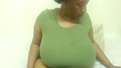 boobyqueen online show from March 2026 06:14:02 PM