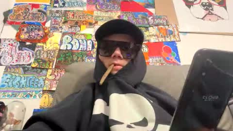 SHY BOY online show from October 2025 12:57:01 AM