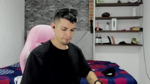 booyhott_ online show from February 2026 07:24:02 PM