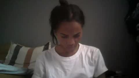 boozyArt online show from October 2025 12:16:01 PM