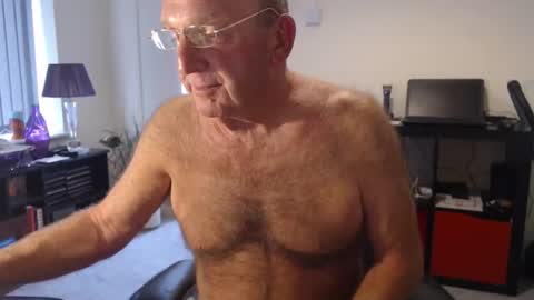 Snapshot of boppy21 chatting on May 2026 02:03:02 PM Boppy21 online show from May 2026 02:03:02 PM