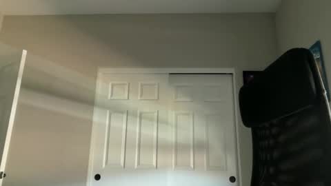 borisdm1976 online show from April 2026 04:42:02 PM