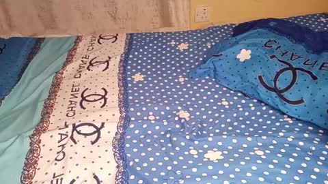 bossetassy online show from March 2026 10:26:01 PM