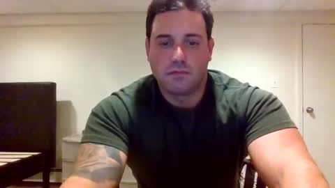 The Italian Boss  online show from November 2025 10:42:02 PM