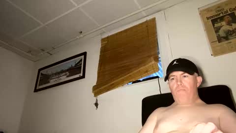 Snapshot of bostonirish45 chatting on April 2026 05:48:02 PM bostonirish45 online show from April 2026 05:48:02 PM