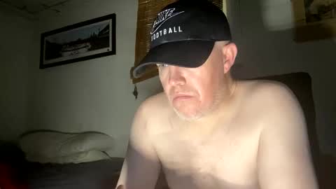 Snapshot of bostonirish45 chatting on April 2026 05:52:01 PM bostonirish45 online show from April 2026 05:52:01 PM