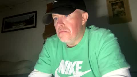 Snapshot of bostonirish45 chatting on May 2026 05:12:02 AM bostonirish45 online show from May 2026 05:12:02 AM