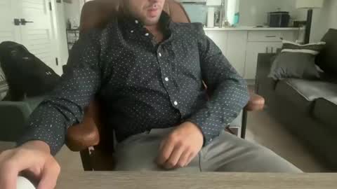 Snapshot of bottombeef052216 chatting on September 2025 08:08:02 PM BottomBeef online show from September 2025 08:08:02 PM