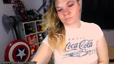 Pumpkin Butt online show from January 2025 03:00:02 PM