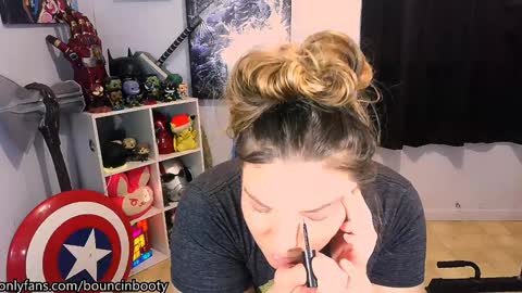 Pumpkin Butt online show from January 2025 04:44:01 PM