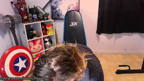 Pumpkin Butt online show from January 2025 06:01:02 AM