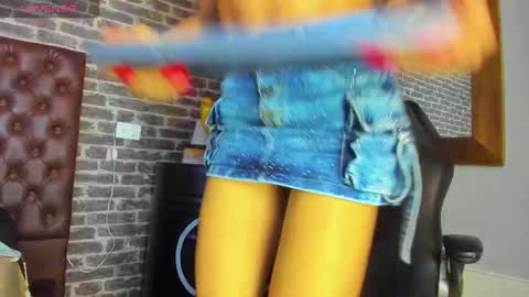 bouncing_bunnyxxx69 online show from November 2025 07:03:02 AM