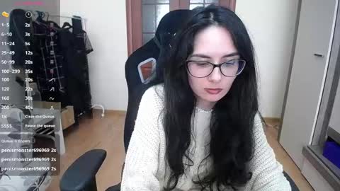 Helen  online show from April 2026 06:47:02 AM