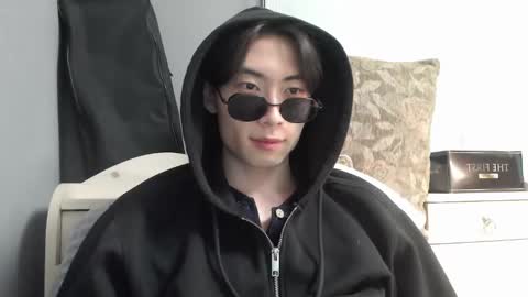 Snapshot of boxman556990 chatting on December 2024 11:24:02 PM boxman556990 online show from December 2024 11:24:02 PM