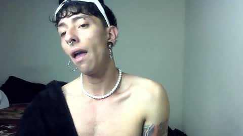 Snapshot of boy_fox_guys chatting on January 2025 01:13:01 PM Boy Astro online show from January 2025 01:13:01 PM