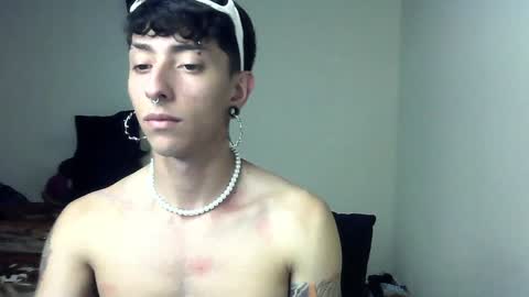 Snapshot of boy_fox_guys chatting on January 2025 12:39:01 AM Boy Astro online show from January 2025 12:39:01 AM