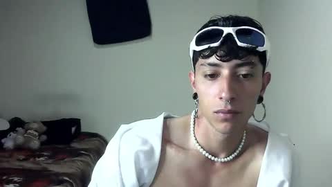 Snapshot of boy_fox_guys chatting on January 2025 04:49:02 PM Boy Astro online show from January 2025 04:49:02 PM
