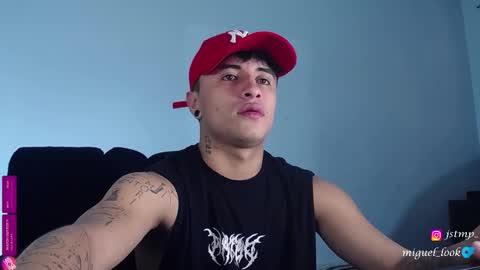 boy_nauthy online show from October 2025 06:50:02 PM