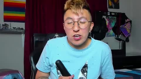 Edward ftm trans queerslave online show from January 2025 04:21:01 AM