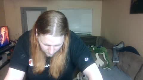 Snapshot of boyandfriend chatting on September 2025 07:10:02 AM clay online show from September 2025 07:10:02 AM