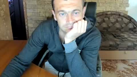 Snapshot of boyapollon chatting on July 2026 04:28:02 AM BoyApollon online show from July 2026 04:28:02 AM