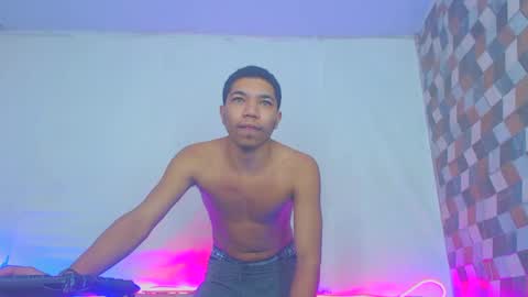 jhon deivis online show from February 2025 07:26:02 AM