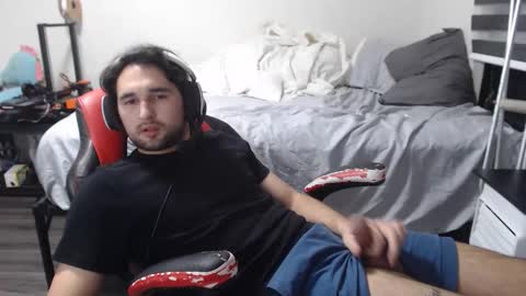 For business or to fuck me contact me boybigcocks Follow my OF  online show from November 2025 01:14:02 AM