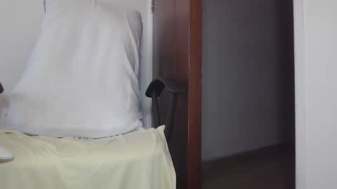 Tommy - OnFns  tommy  874 online show from December 2025 12:56:01 PM