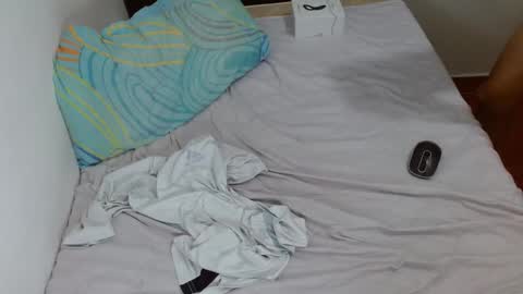 boyg_hots online show from February 2025 11:13:02 PM