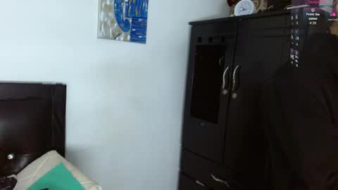 boyg_hots online show from April 2026 08:12:02 PM