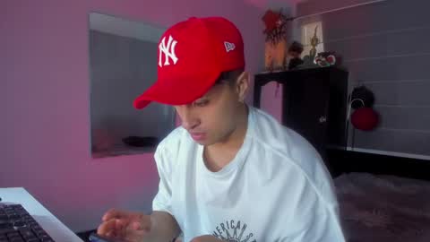 miguel  online show from January 2025 07:10:01 PM