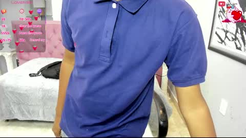 Snapshot of boylittle19cm chatting on October 2025 01:10:01 PM Jackson online show from October 2025 01:10:01 PM